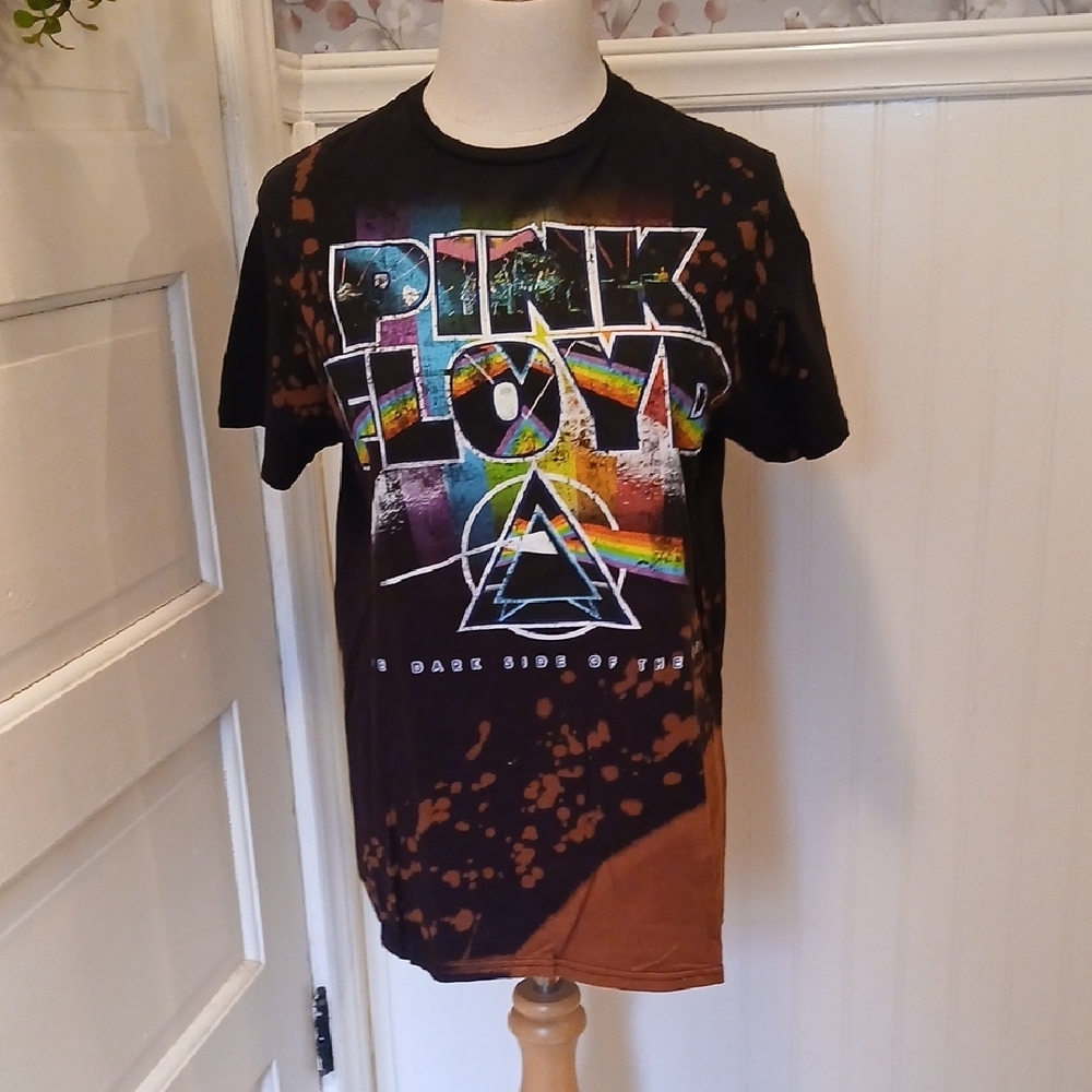 Pink Floyd Black and Brown Short Sleeve Tee
